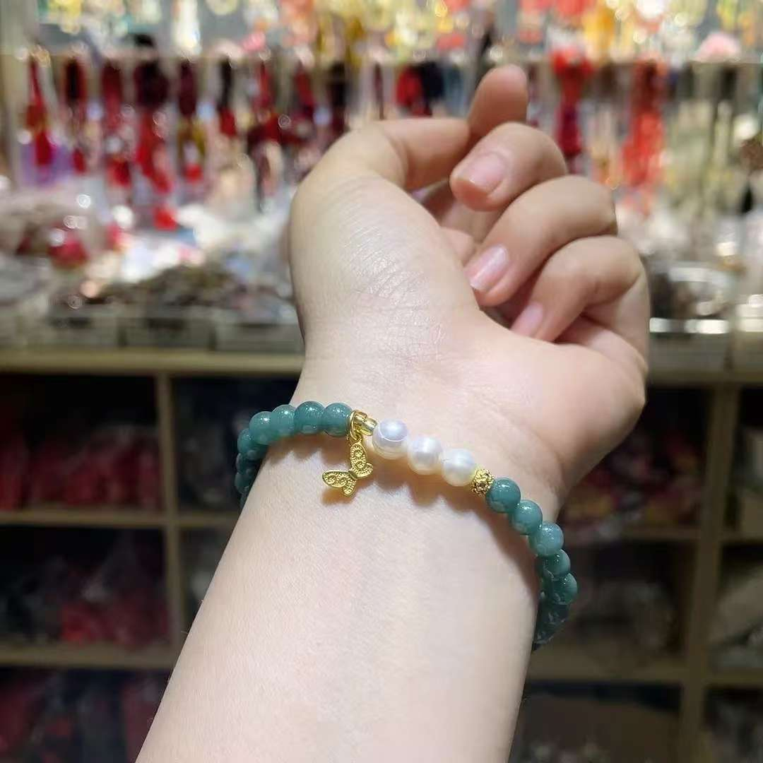 Gelang mutiara hijau muda segar berair biru asli yang disematkan dengan emas 18K terbaru